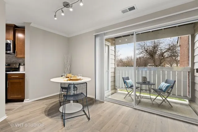 $2,238 | 50 Wisteria Lane, Unit 3616, Schaumburg, IL 60173