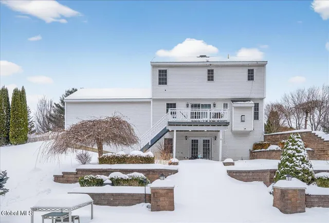 $525,000 | 118 Horizon Boulevard, Rotterdam, NY 12306