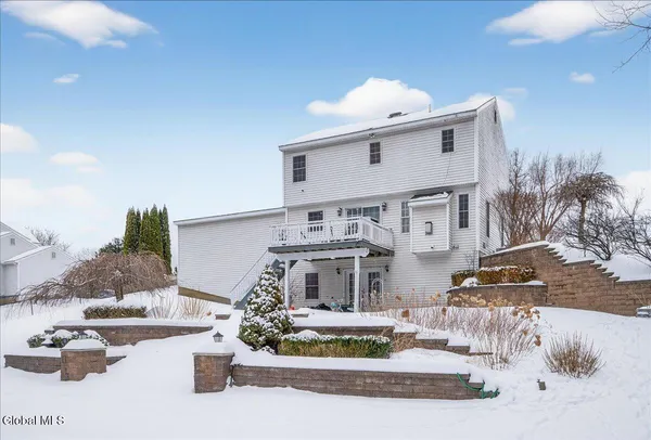 $498,500 | 118 Horizon Boulevard, Rotterdam, NY 12306