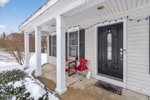 $525,000 | 118 Horizon Boulevard, Rotterdam, NY 12306