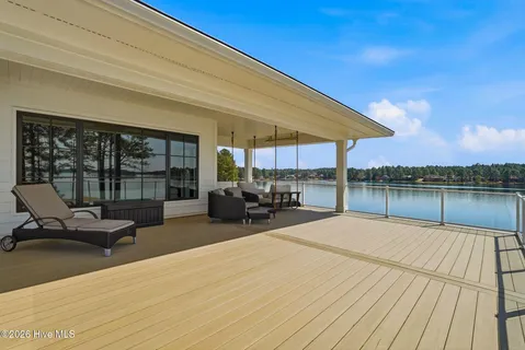 $6,985,000 | 113 Josephs Point, West End, NC 27376