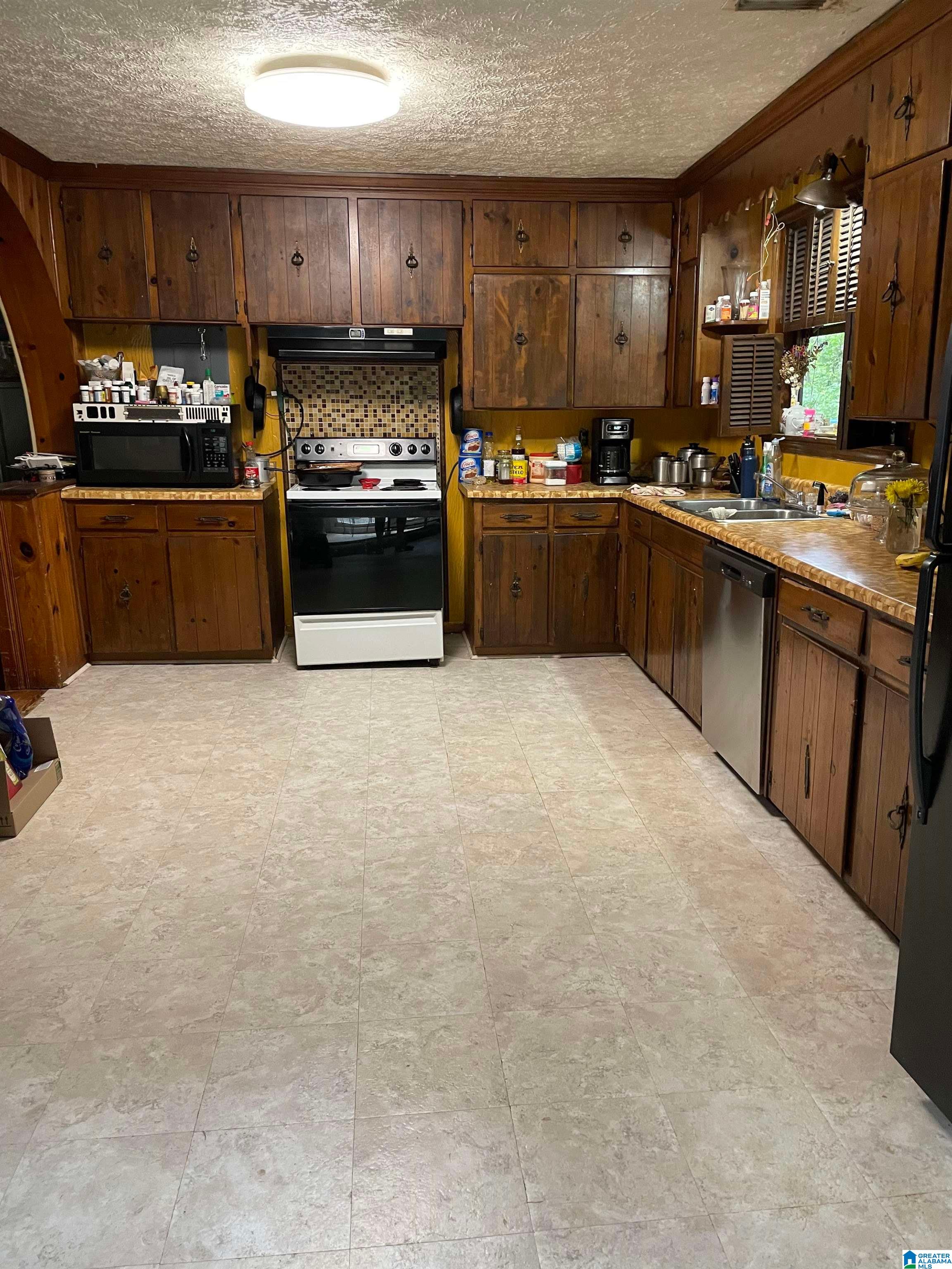 67 Evans Bridge Road Heflin, AL 36264 - Photo 10 of 29