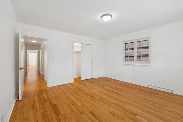 $3,295 | 10454 South Claremont Avenue, Unit 1, Chicago, IL 60643