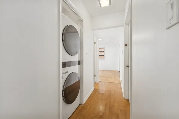 $3,295 | 10454 South Claremont Avenue, Unit 1, Chicago, IL 60643