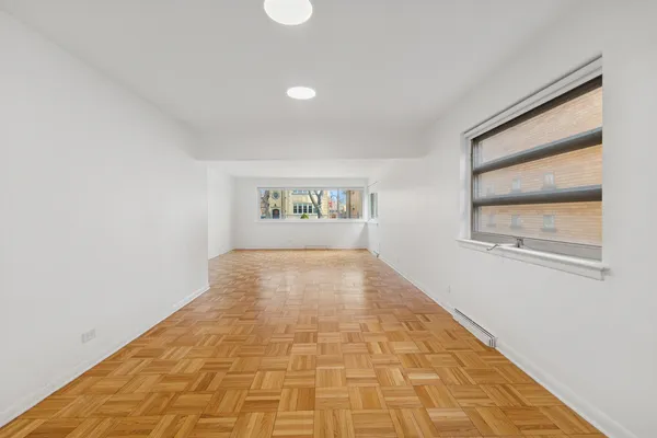 $3,295 | 10454 South Claremont Avenue, Unit 1, Chicago, IL 60643