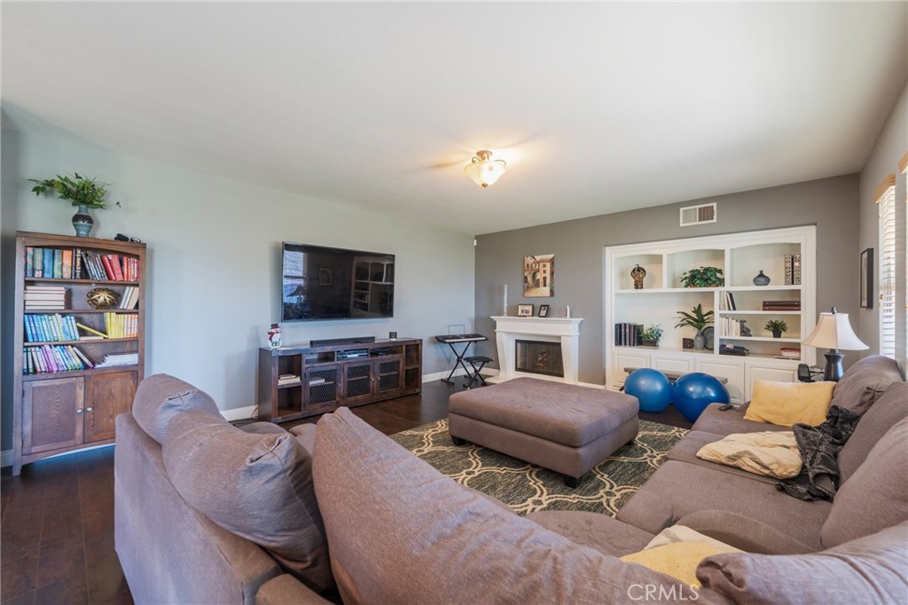 17073 Spring Canyon Place Riverside, CA 92503 - Photo 14 of 43