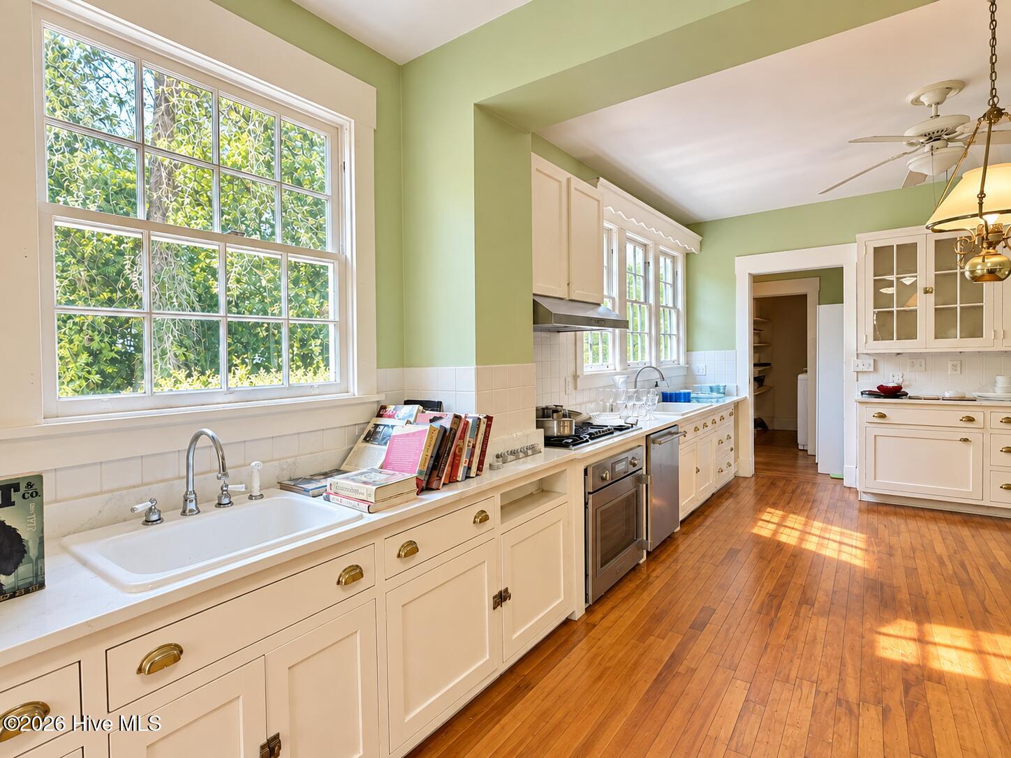 15 McCaskill Road West Pinehurst, NC 28374 - Photo 7 of 25 Kitchen
