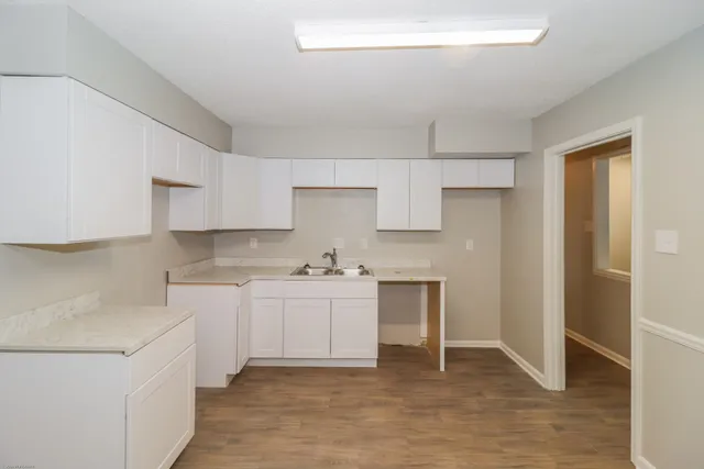 $1,645 | 5380 Albemarle Drive, Memphis, TN 38135