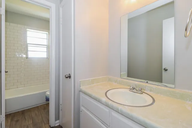 $1,645 | 5380 Albemarle Drive, Memphis, TN 38135