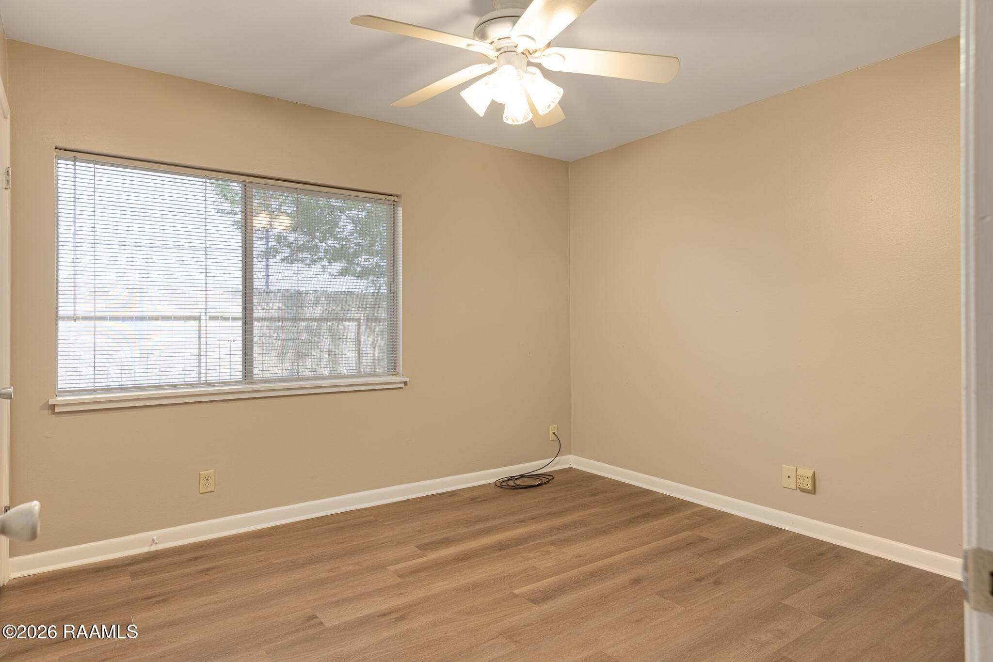 220 Doucet Road, Unit 122C Lafayette, LA 70503 - Photo 13 of 19 13-web-or-mls-220 Doucet Rd 122C-13