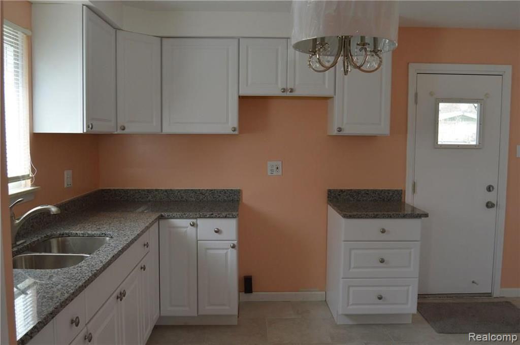 20800 Wick Road Taylor, MI 48180 - Photo 6 of 16