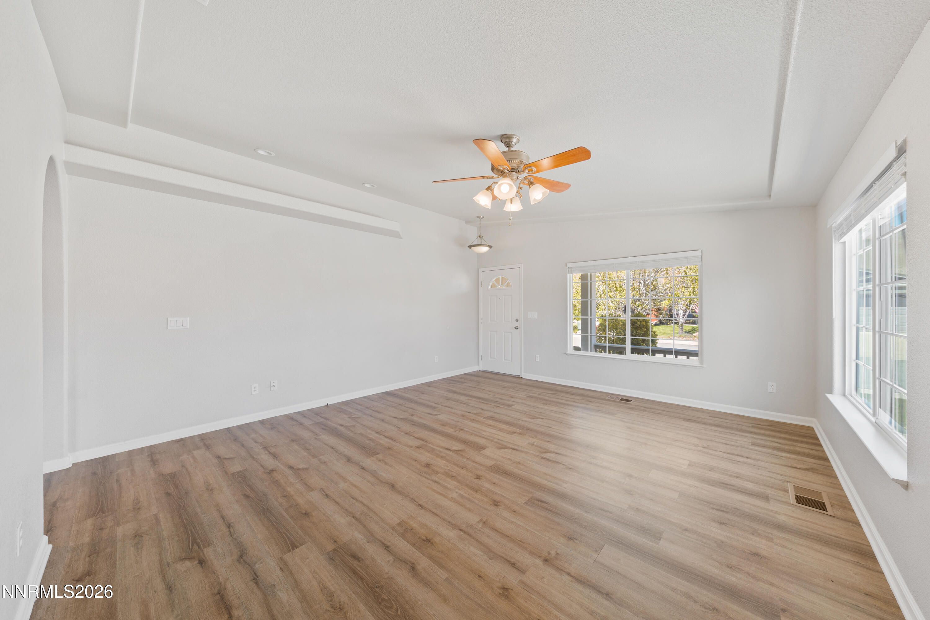 18382 Narrowleaf Court Reno, NV 89508 - Photo 5 of 65 A7V02552