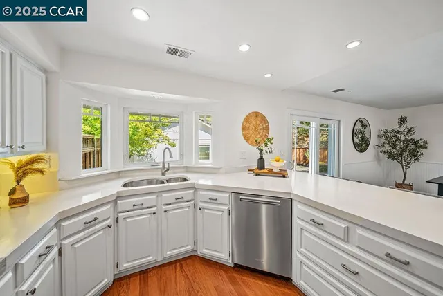 $1,599,000 | 4 Brookdale Court, Alamo, CA 94507