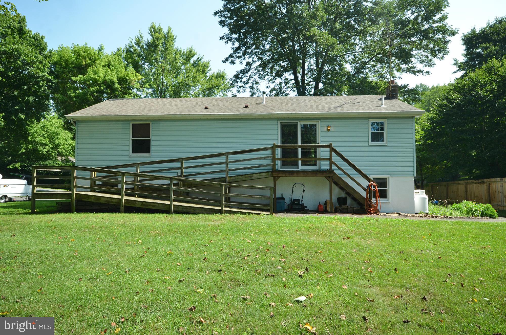 35 Martin Road Conowingo, MD 21918 - Photo 24 of 26 Exterior-Handicap accessible ramp