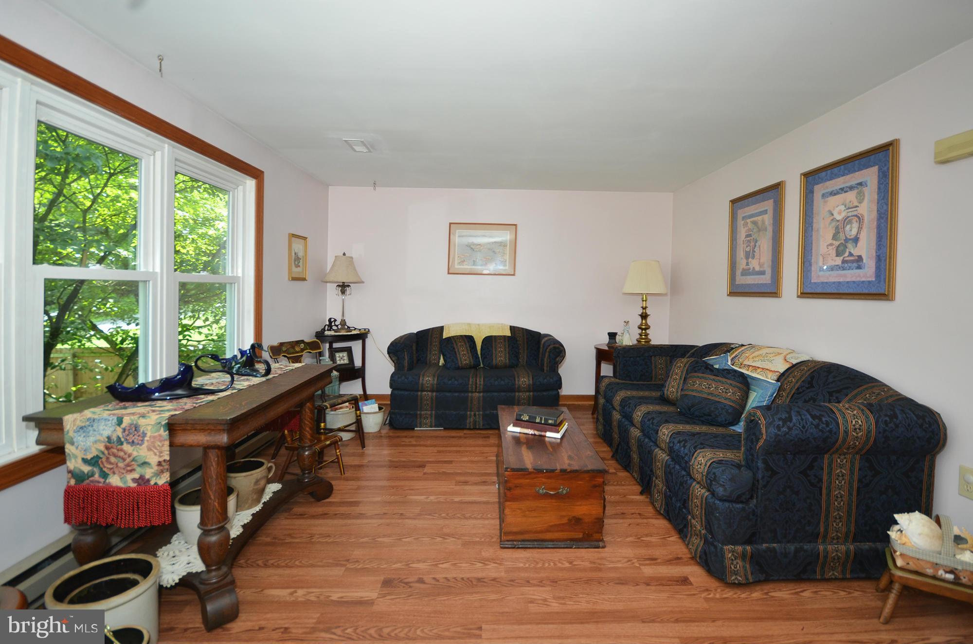 35 Martin Road Conowingo, MD 21918 - Photo 9 of 26 Large light-filled living room