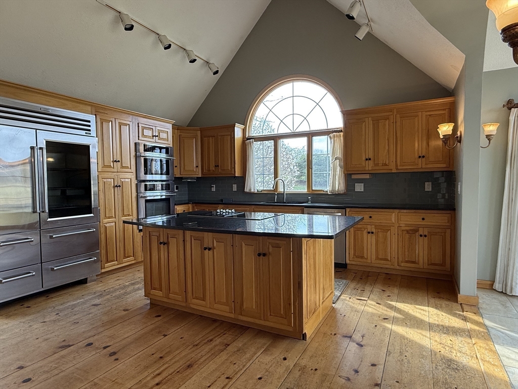 398 Old Post Road Worthington, MA 01098 - Photo 6 of 42