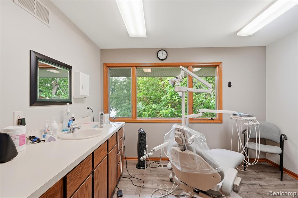 11034 East Grand River Road Brighton, MI 48116 - Photo 49 of 60