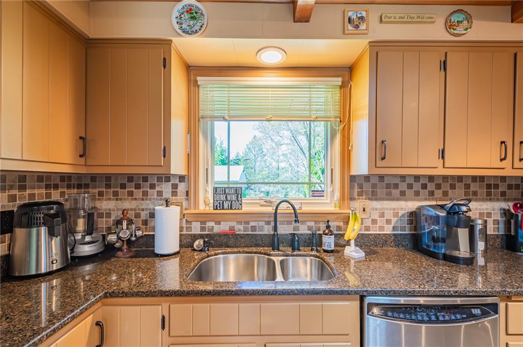 1240 Highland Road Monongahela, PA 15063 - Photo 10 of 25 Gallery Image 10