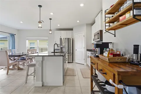 $369,900 | 11016 Daybreak Glen, Parrish, FL 34219