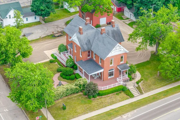 $699,900 | 414 Maple Street, Big Rapids, MI 49307