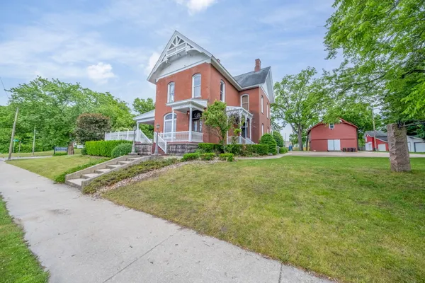 $699,900 | 414 Maple Street, Big Rapids, MI 49307