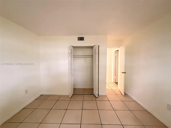 $1,850 | 6503 Winfield Boulevard, Unit 111D, Margate, FL 33063