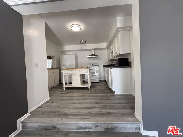 $5,500 | 5361 Inglewood Boulevard, Culver City, CA 90230