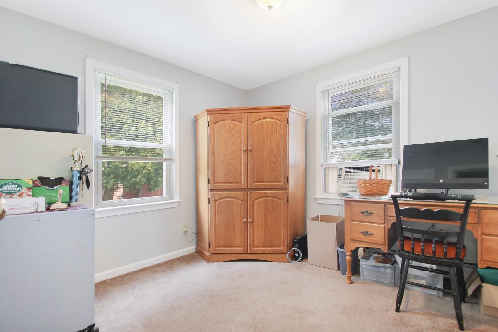 36 Maclarnon Road Salem, NH 03079 - Photo 13 of 25 Gallery Image 13