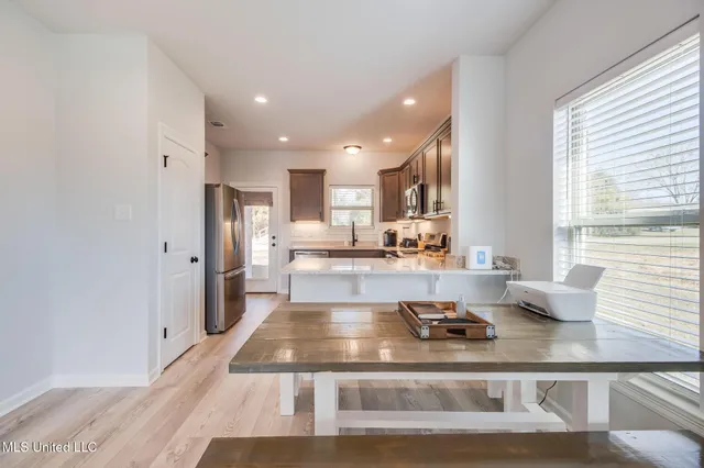 $1,950 | 15359 Serene Street, Gulfport, MS 39503