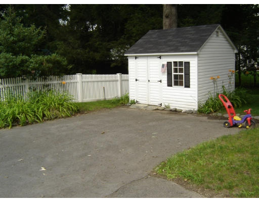 282 Warren Street Needham, MA 02492 - Photo 14 of 16 Gallery Image 14