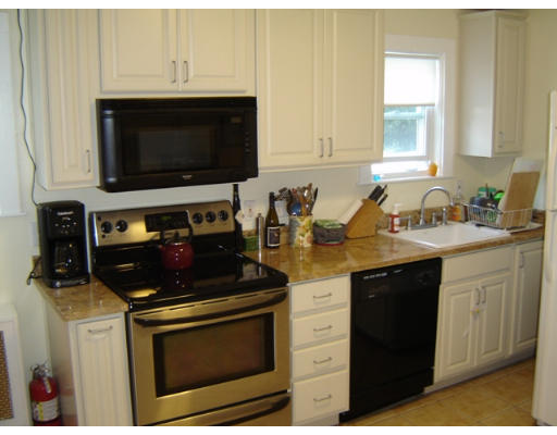 282 Warren Street Needham, MA 02492 - Photo 4 of 16 Gallery Image 4