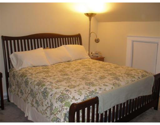 282 Warren Street Needham, MA 02492 - Photo 7 of 16 Gallery Image 7