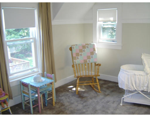 282 Warren Street Needham, MA 02492 - Photo 9 of 16 Gallery Image 9