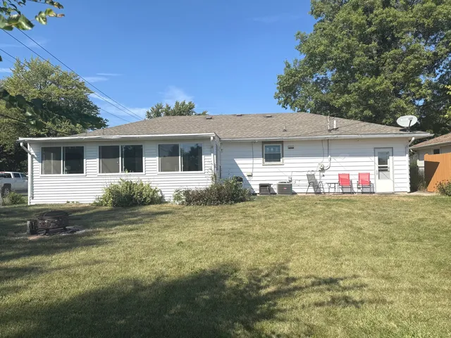 $179,900 | 1088 West Walnut Street, Kankakee, IL 60901