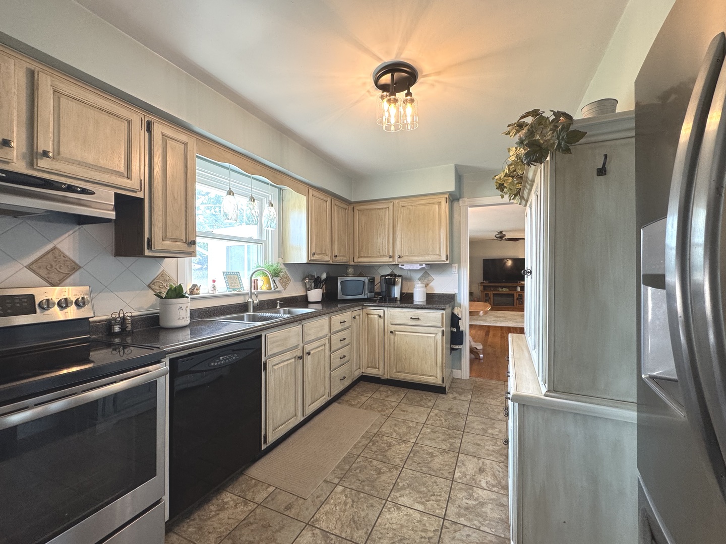 1088 West Walnut Street Kankakee, IL 60901 - Photo 7 of 18