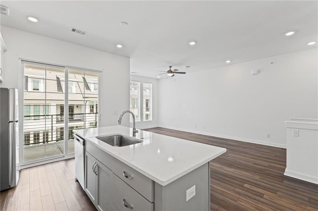 127 Devore Road, Unit 204 Alpharetta, GA 30009 - Photo 13 of 86