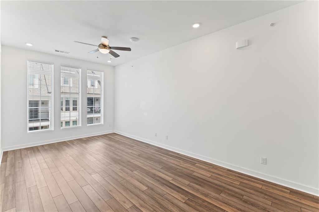 127 Devore Road, Unit 204 Alpharetta, GA 30009 - Photo 7 of 86