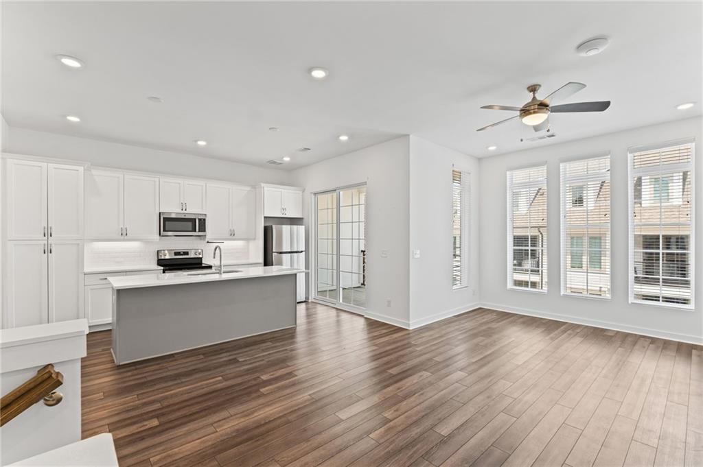 127 Devore Road, Unit 204 Alpharetta, GA 30009 - Photo 10 of 86