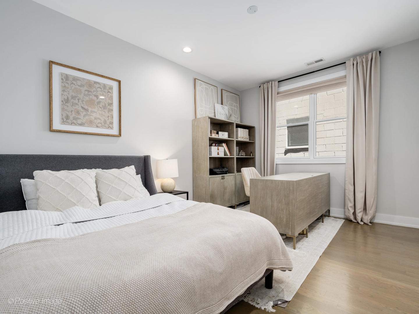 2916 West Shakespeare Avenue, Unit 2 Chicago, IL 60647 - Photo 15 of 21