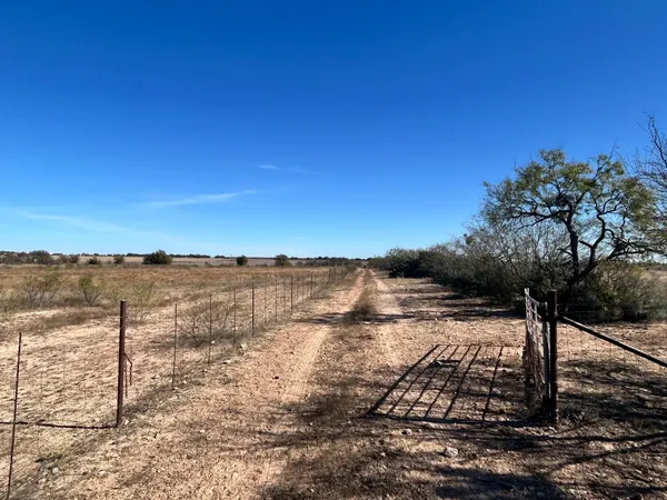 $99,999 | Lot 2 Us 283, Brady, TX 76825