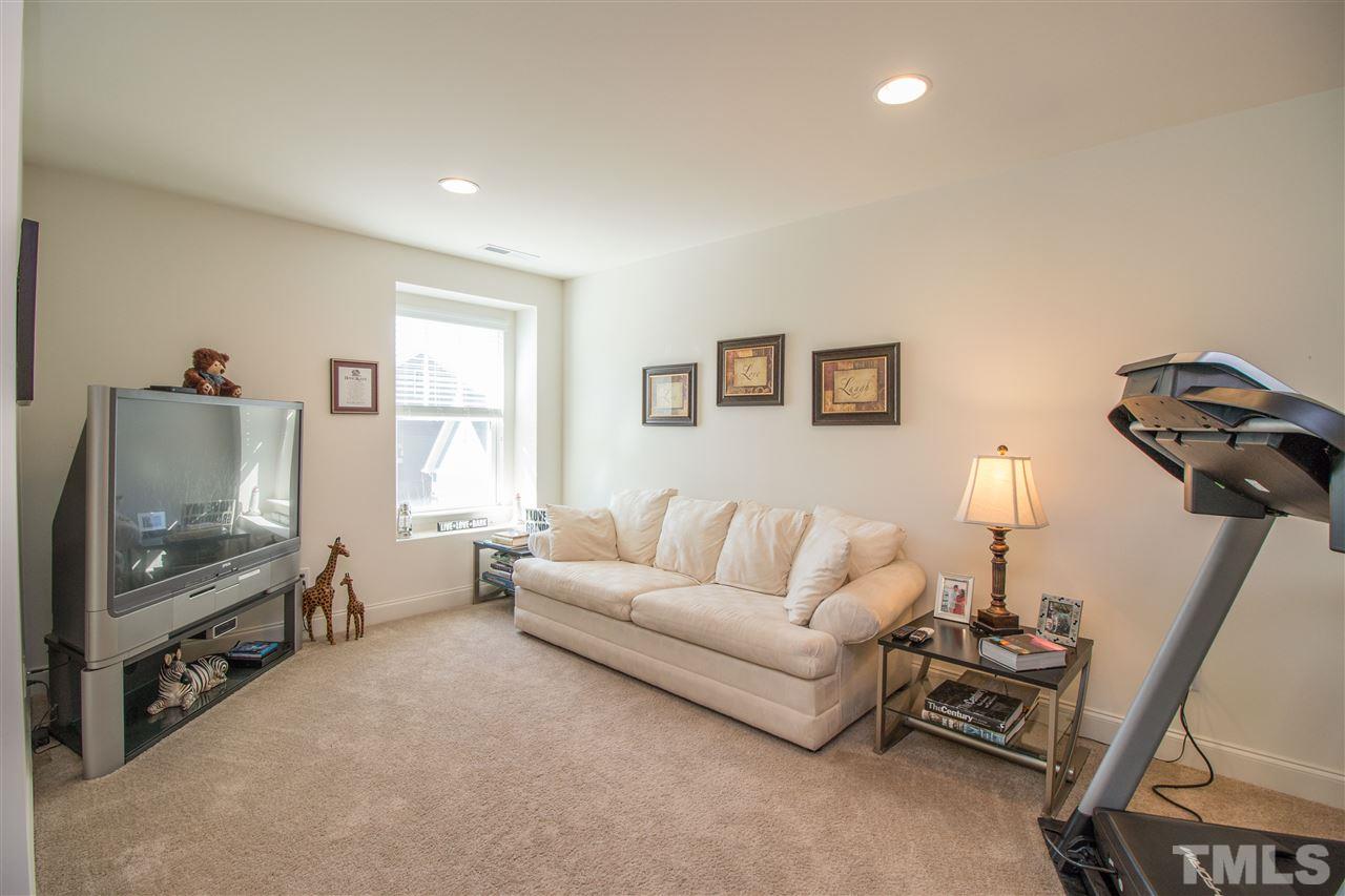 5709 Spring Glen Lane Raleigh, NC 27616 - Photo 18 of 20