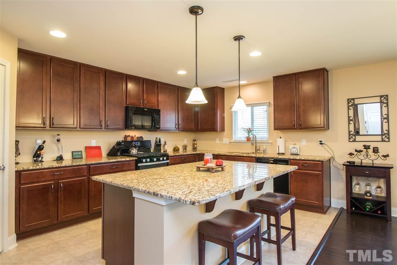 5709 Spring Glen Lane Raleigh, NC 27616 - Photo 7 of 20