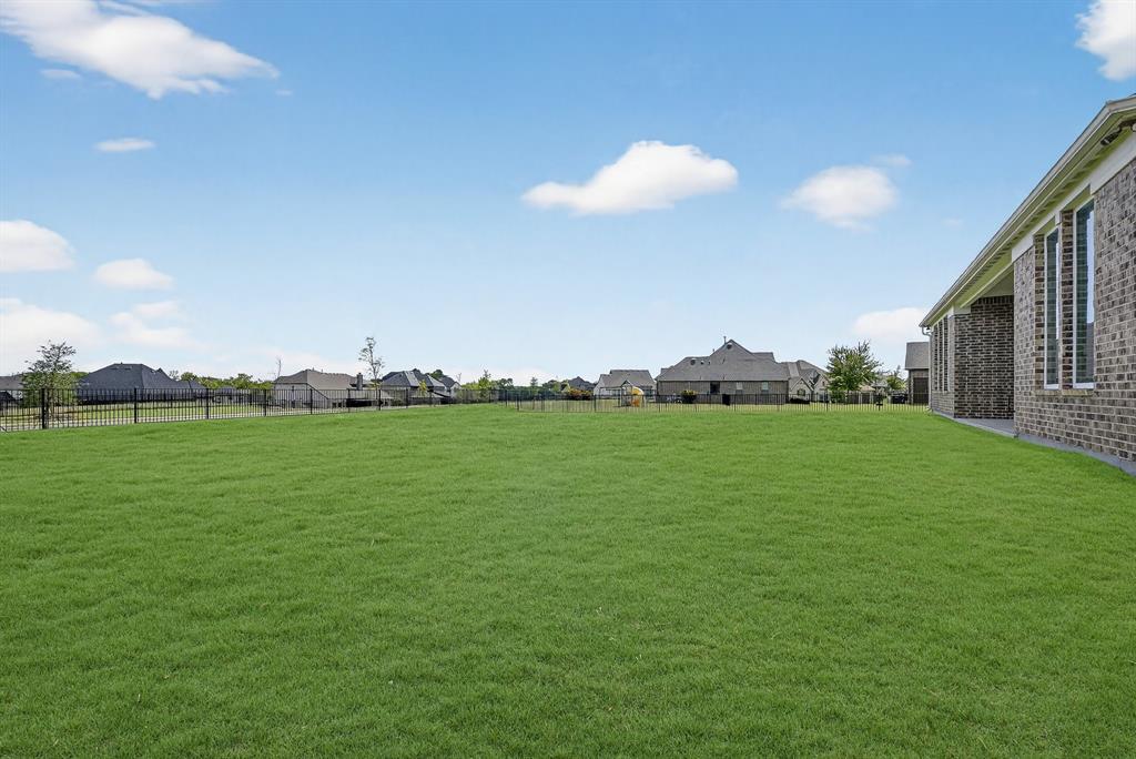 1420 Wolf Ridge Run Gunter, TX 75058 - Photo 24 of 40