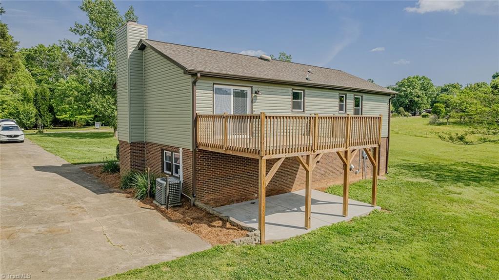 1000 Smothers Road Madison, NC 27025 - Photo 2 of 50