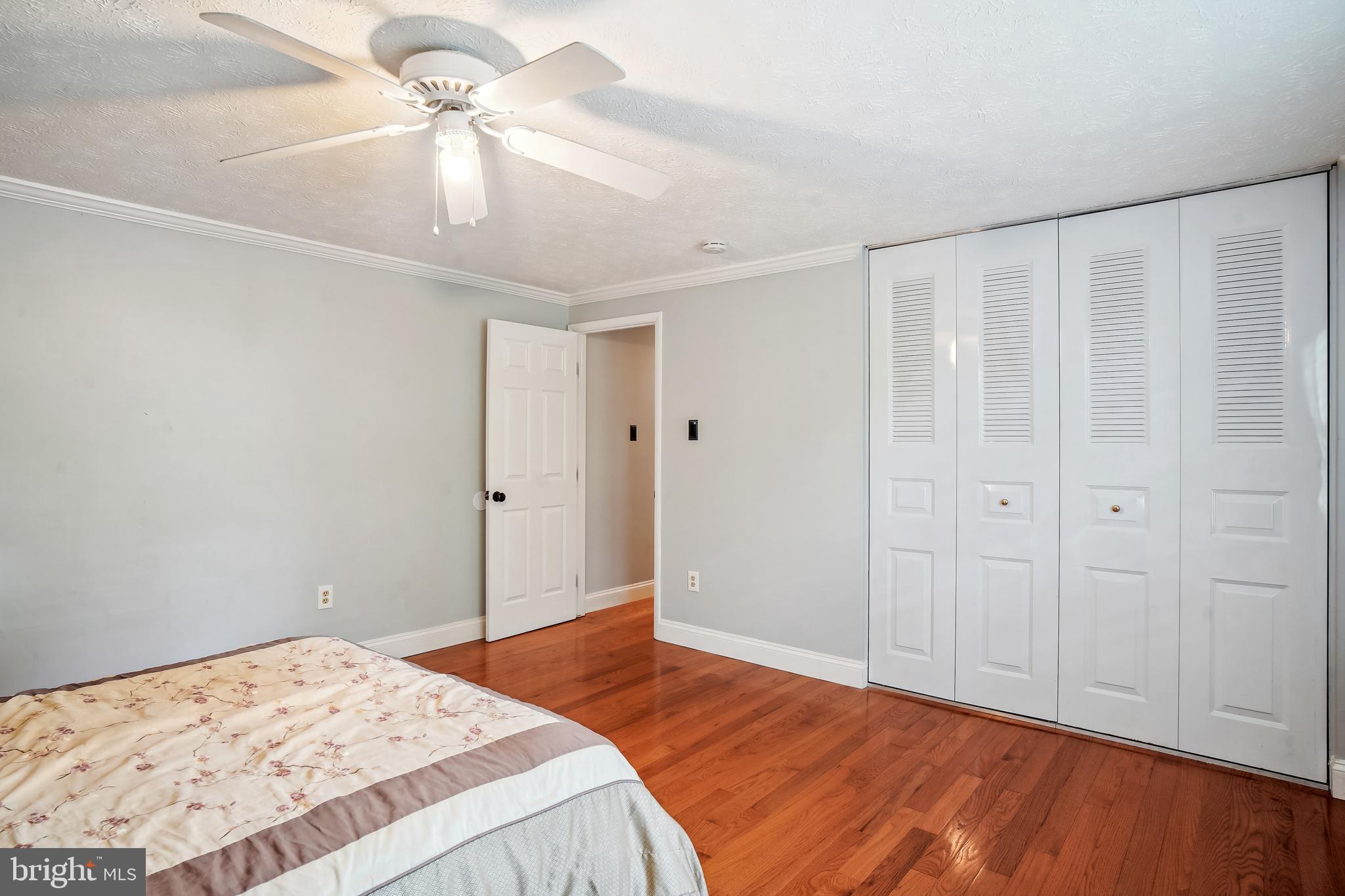 10736 Wayfarer Road Germantown, MD 20876 - Photo 24 of 40 Upper level bedroom #2