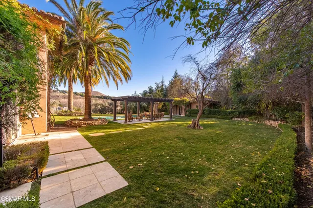 $8,900,000 | 1101 Oak Mirage Place, Westlake Village, CA 91362