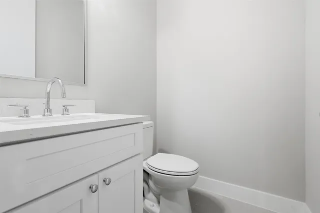 $1,998 | 11 Wellford Street, Unit B, Houston, TX 77022