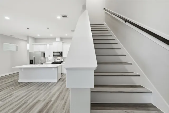 $1,998 | 11 Wellford Street, Unit B, Houston, TX 77022