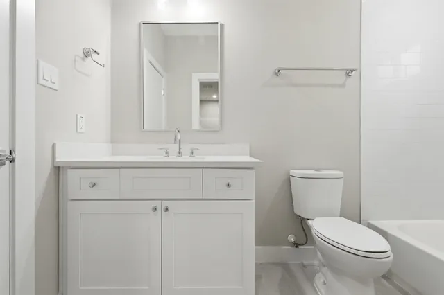 $1,998 | 11 Wellford Street, Unit B, Houston, TX 77022