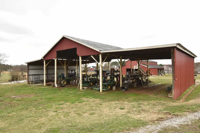 $1,500,000 | 10674 Wall Triana Highway, Toney, AL 35773